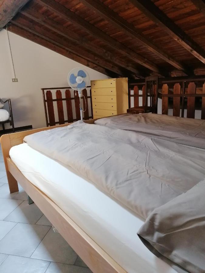 Вілла Casa Vacanze 'La Piazza' Zone Екстер'єр фото